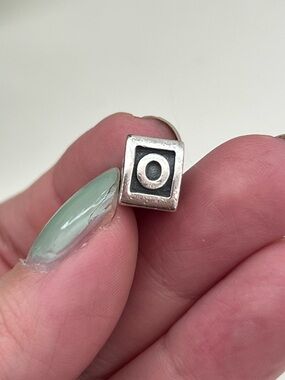 Pandora Alphabet Block 'O' Initial Three Sided
Oxidized Charm, 925